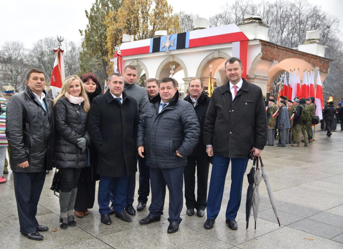 Przed grobem Nieznanego Żołnierza