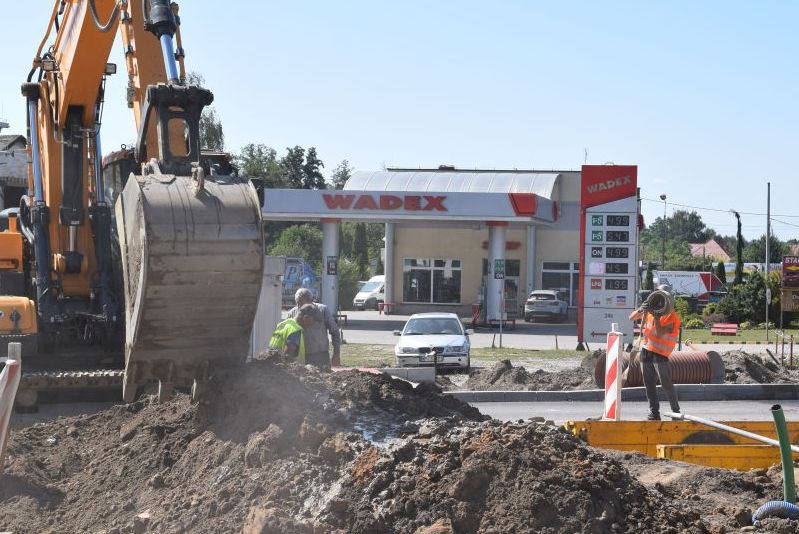 Przykładem wspólnej inwestycji jest przebudowa ronda przy Wadexie