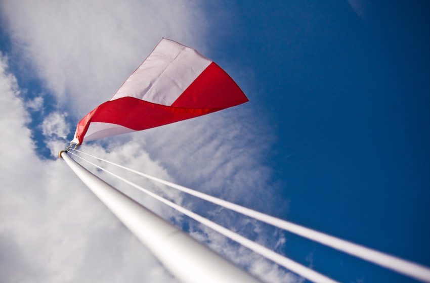  Święto Chrztu Polski – 14 kwietnia wywieś flagę