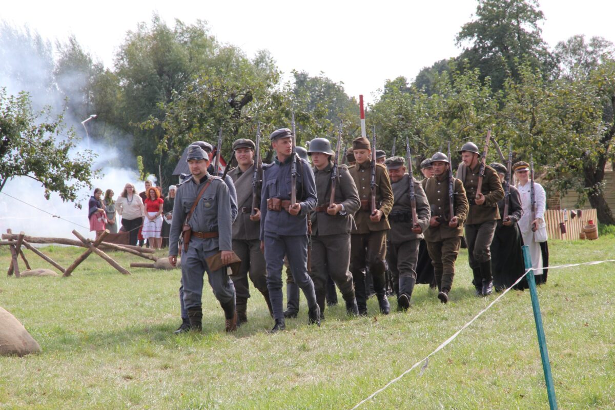 rekonstrukcja bitwy Warszawskiej