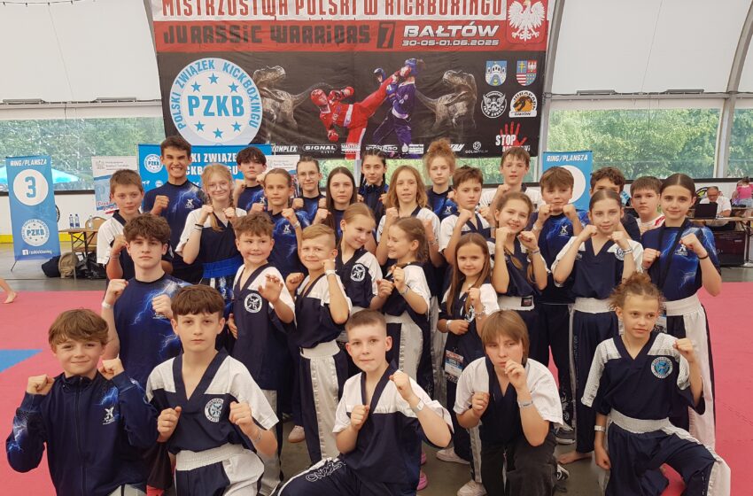 zdjęcie grupowe zawodnicy X Fight