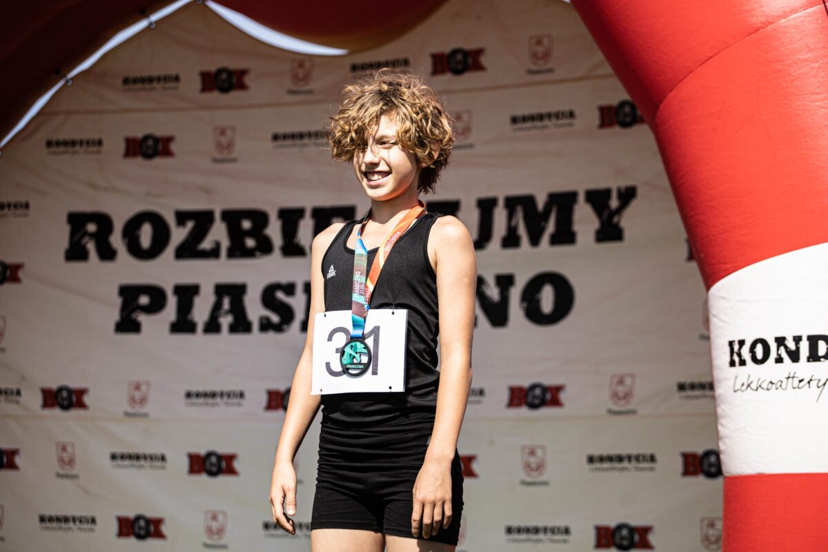 zawodnik na podium