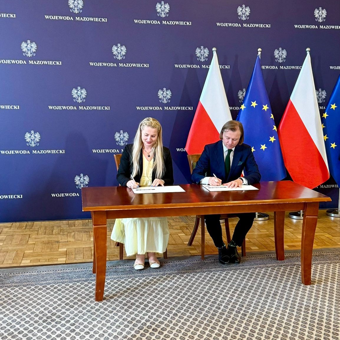 podpisywanie dotacji z Wojewoda