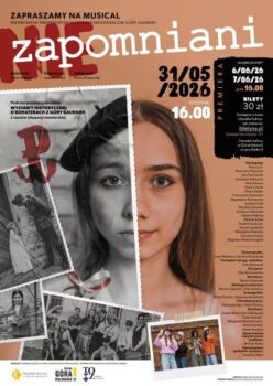 Zdjęcia czano-białe; twarz kobiety